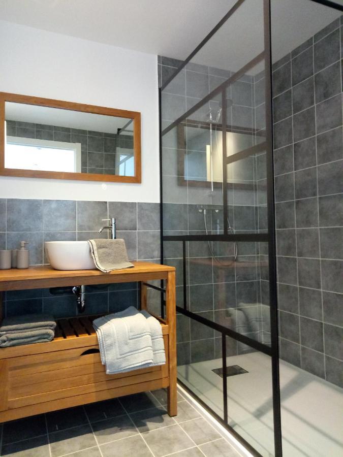 Chambres D'Hotes Quatre Mains Saint-Priest-des-Champs Luaran gambar